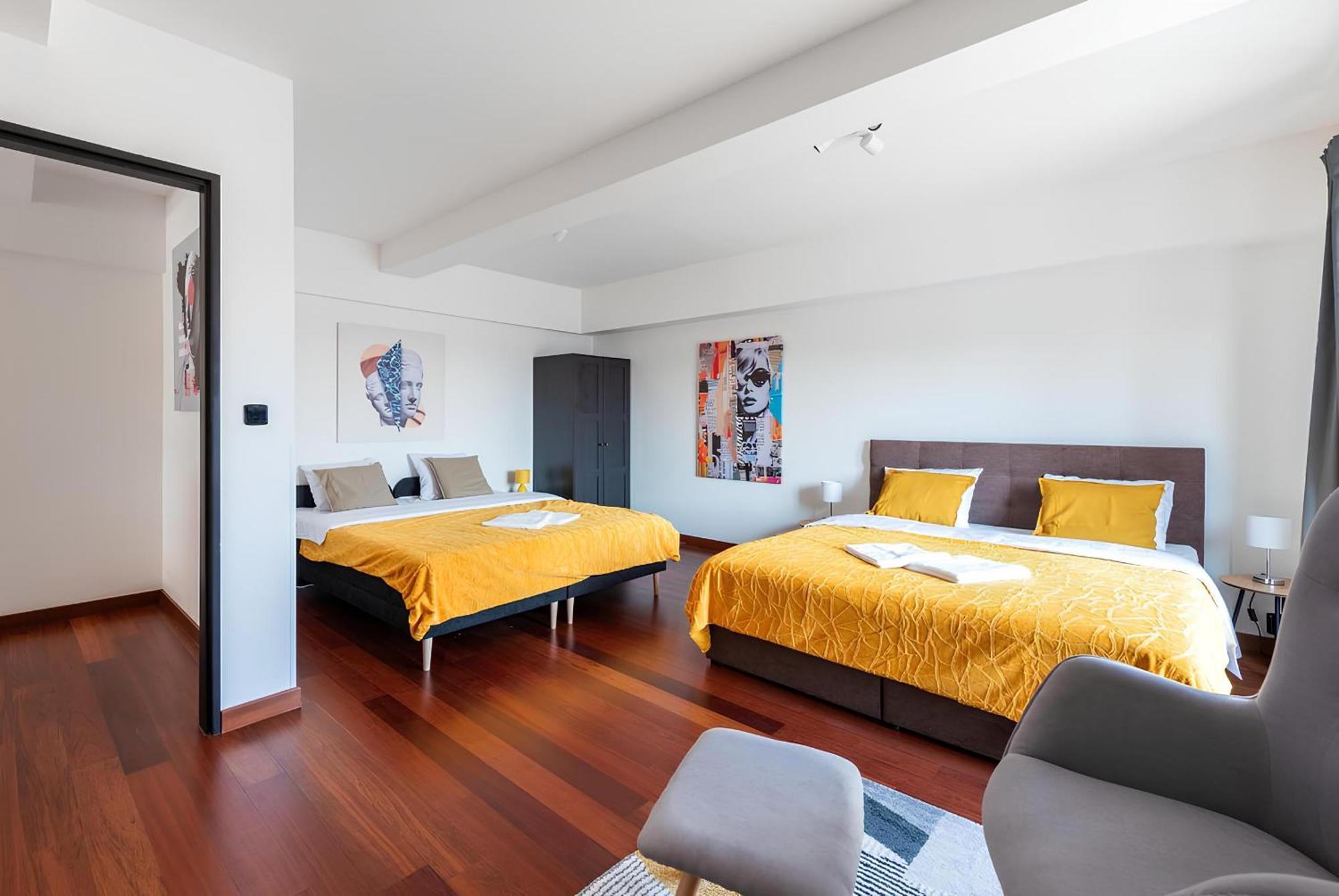 Apartmán Apartments With Large Balcony, Parking Prague
