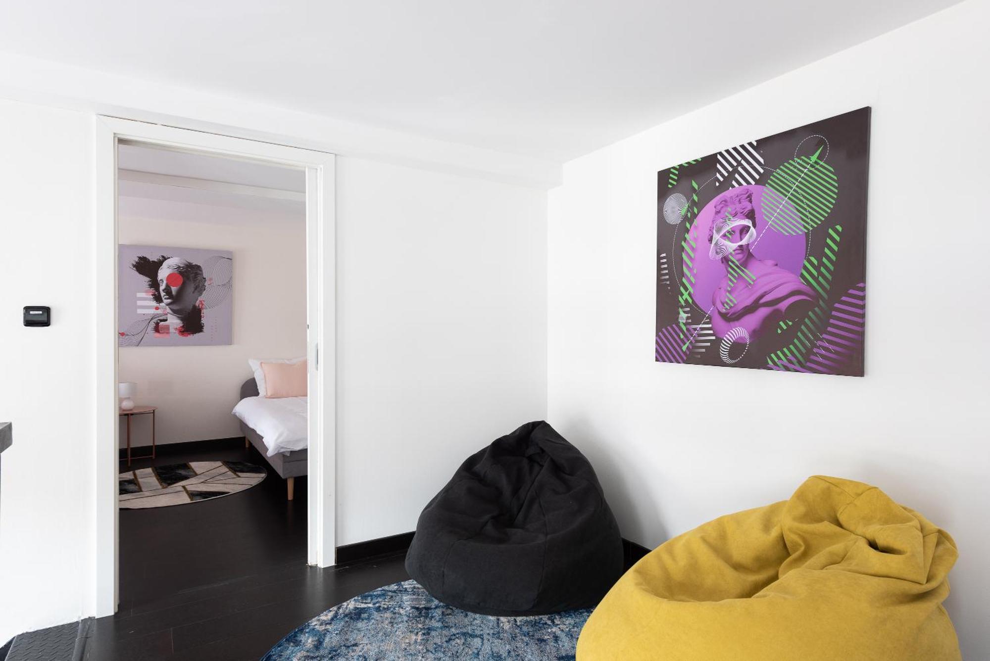 Apartments With Large Balcony, Parking Prague Apartmán