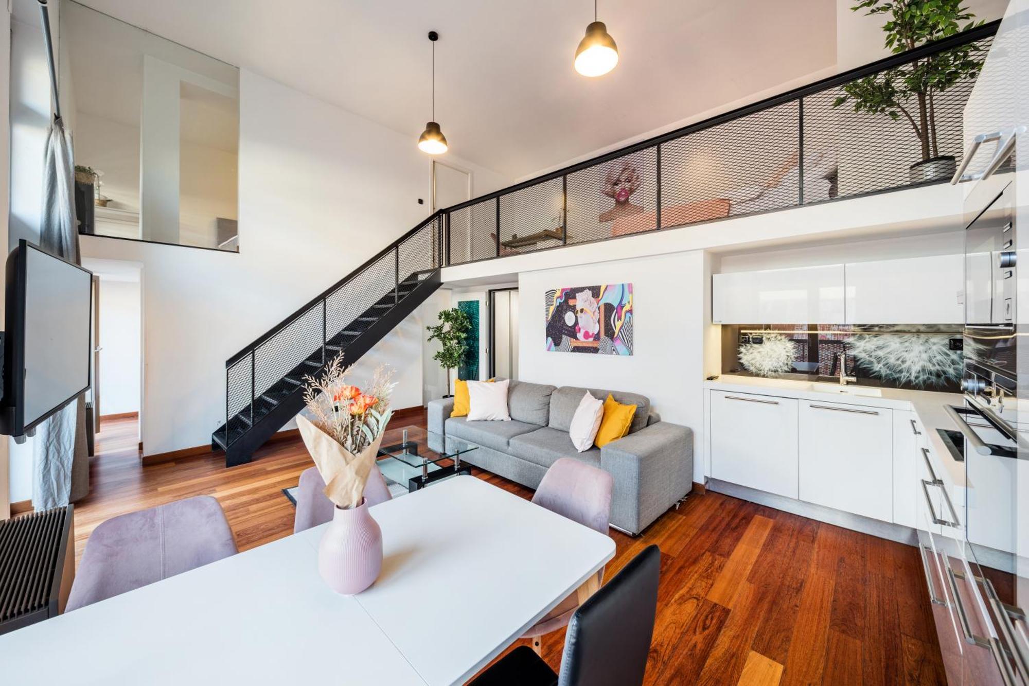 Apartmán Apartments With Large Balcony, Parking Prague
