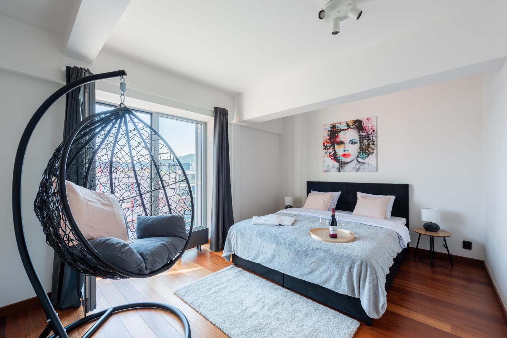 Apartmán Apartments With Large Balcony, Parking Prague *