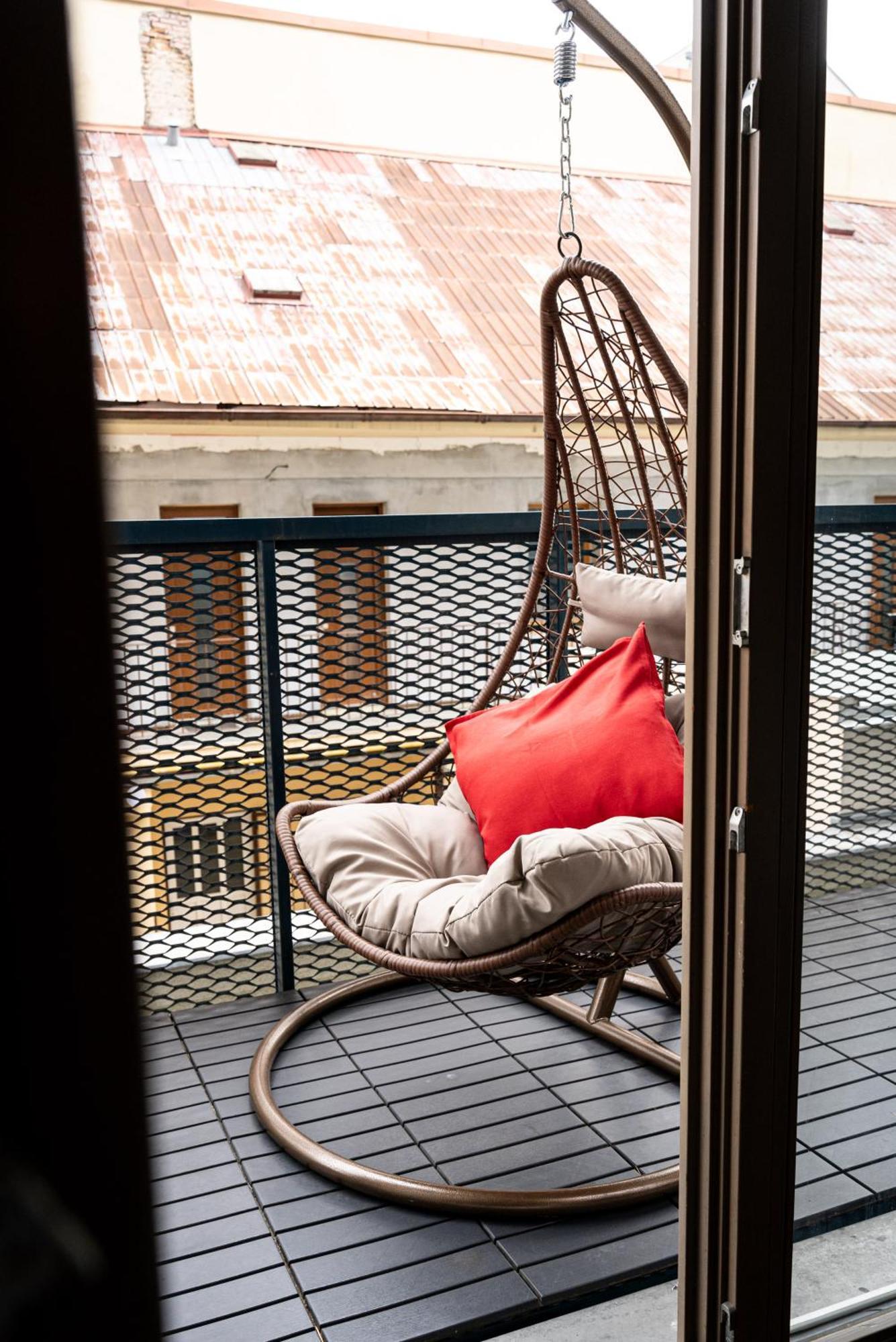 Apartments With Large Balcony, Parking Prague
