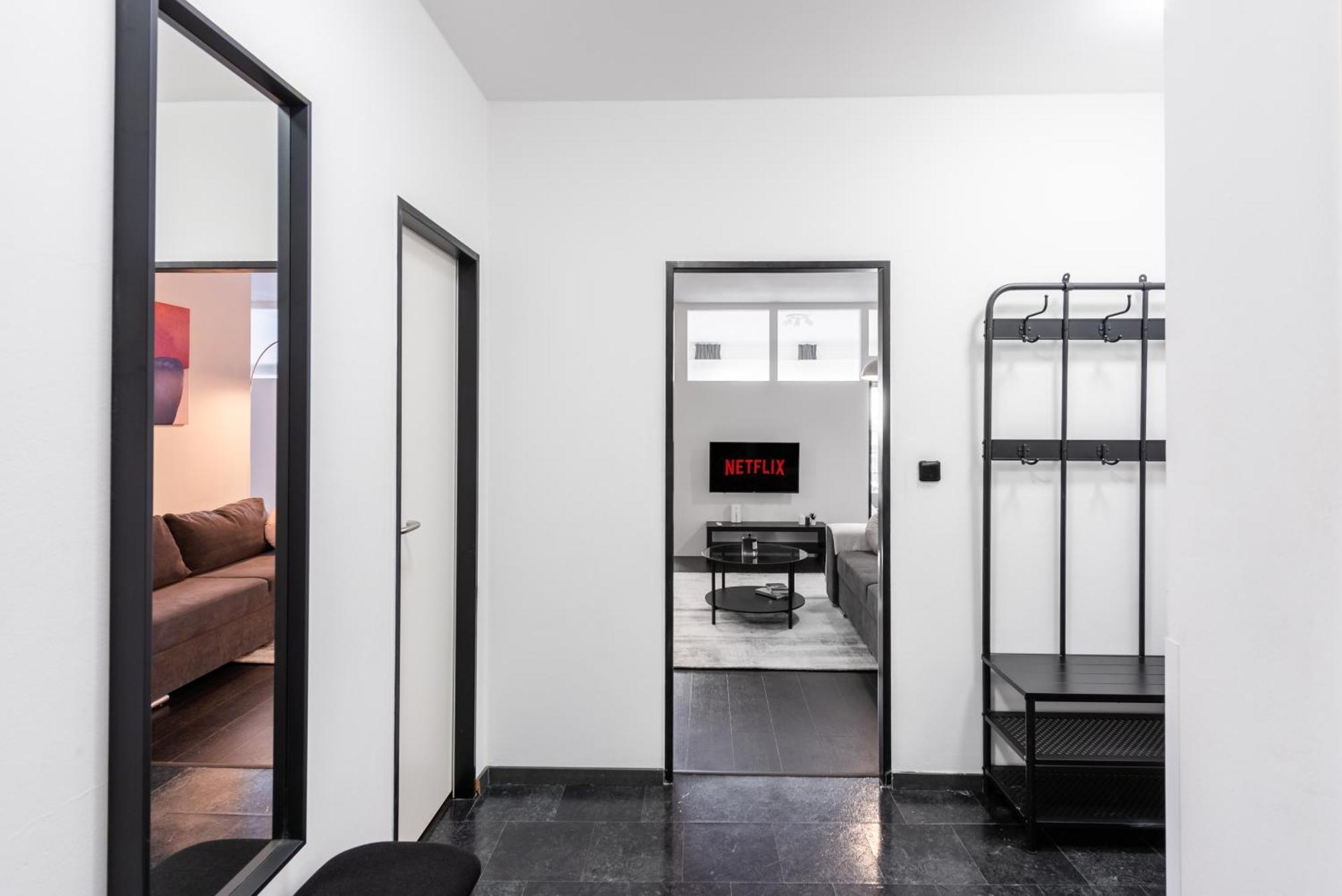 Apartments With Large Balcony, Parking Prague Prague