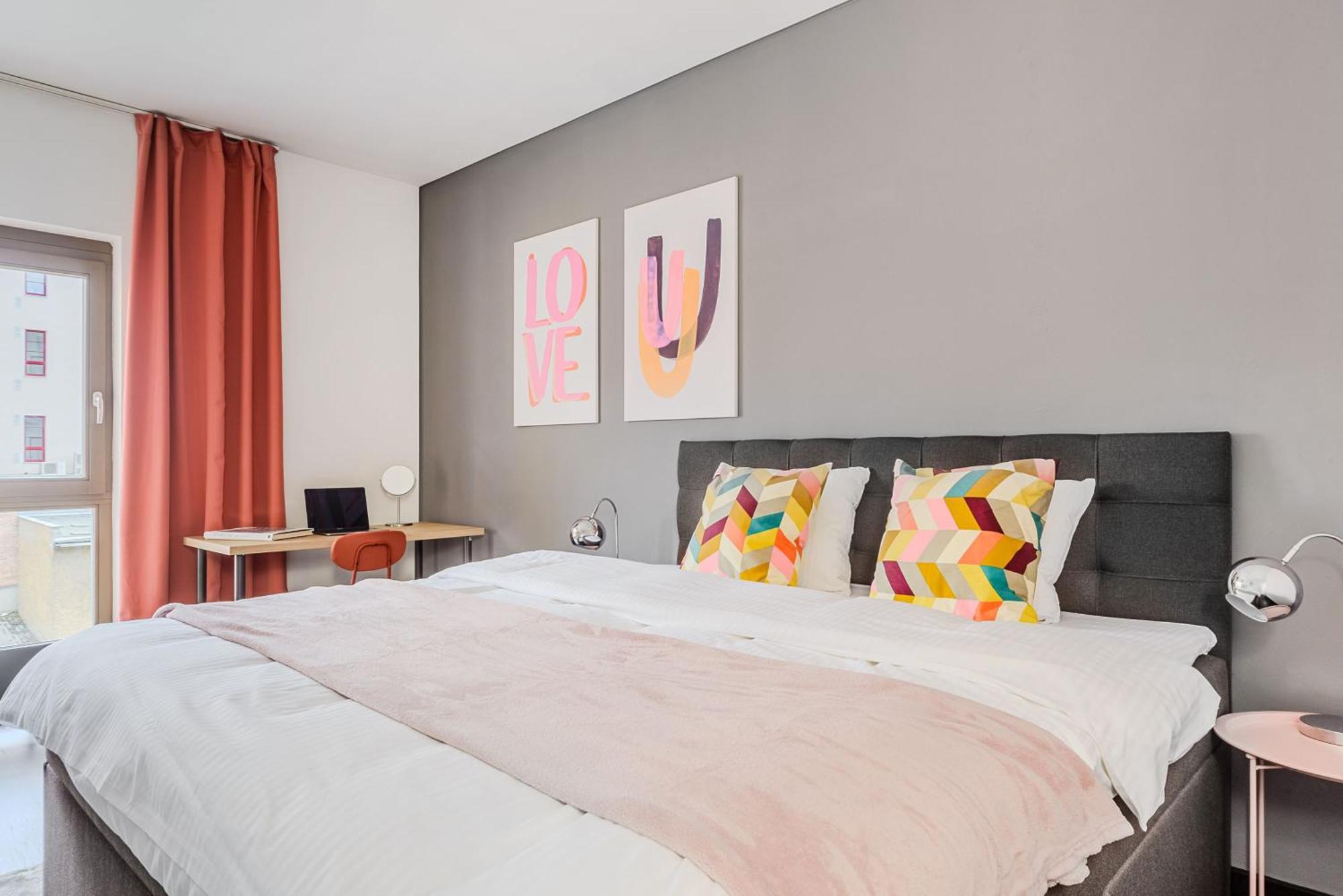 Apartments With Large Balcony, Parking Prague Apartmán Prague
