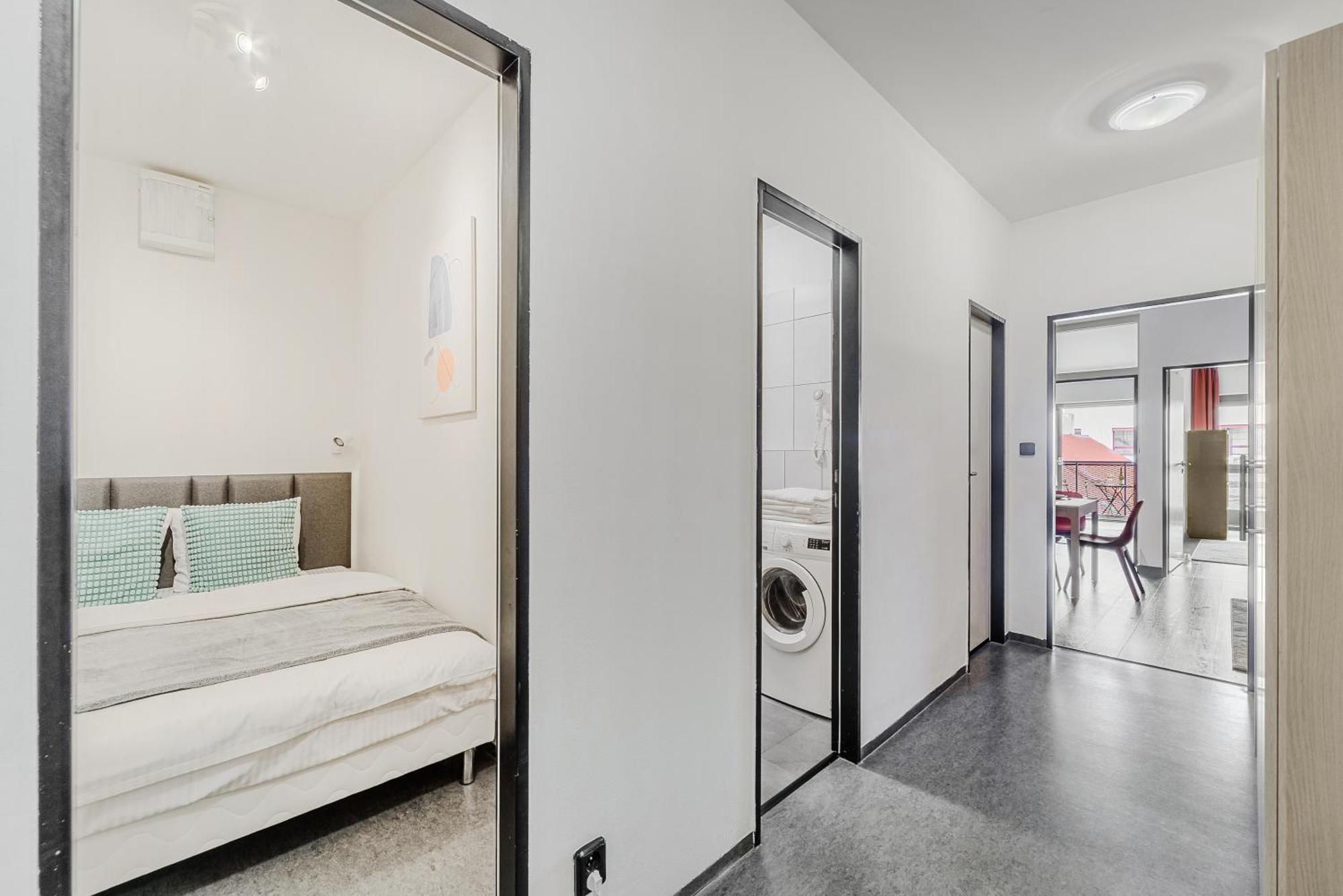 With Large Balcony, Parking Apartament *